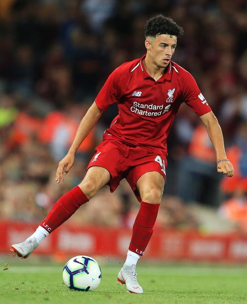 梅西夺冠后发动态庆祝！始终强调团队！还感谢工作人员和管理层！