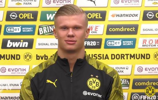 随着阿森纳2-0，切尔西1-3，利物浦1-1，英超最新积分榜出炉