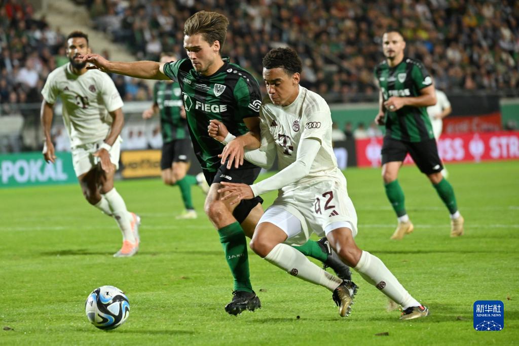 王楚钦苦战3局，1-2不敌弗朗西斯卡！国乒暂时6-3领先德国队