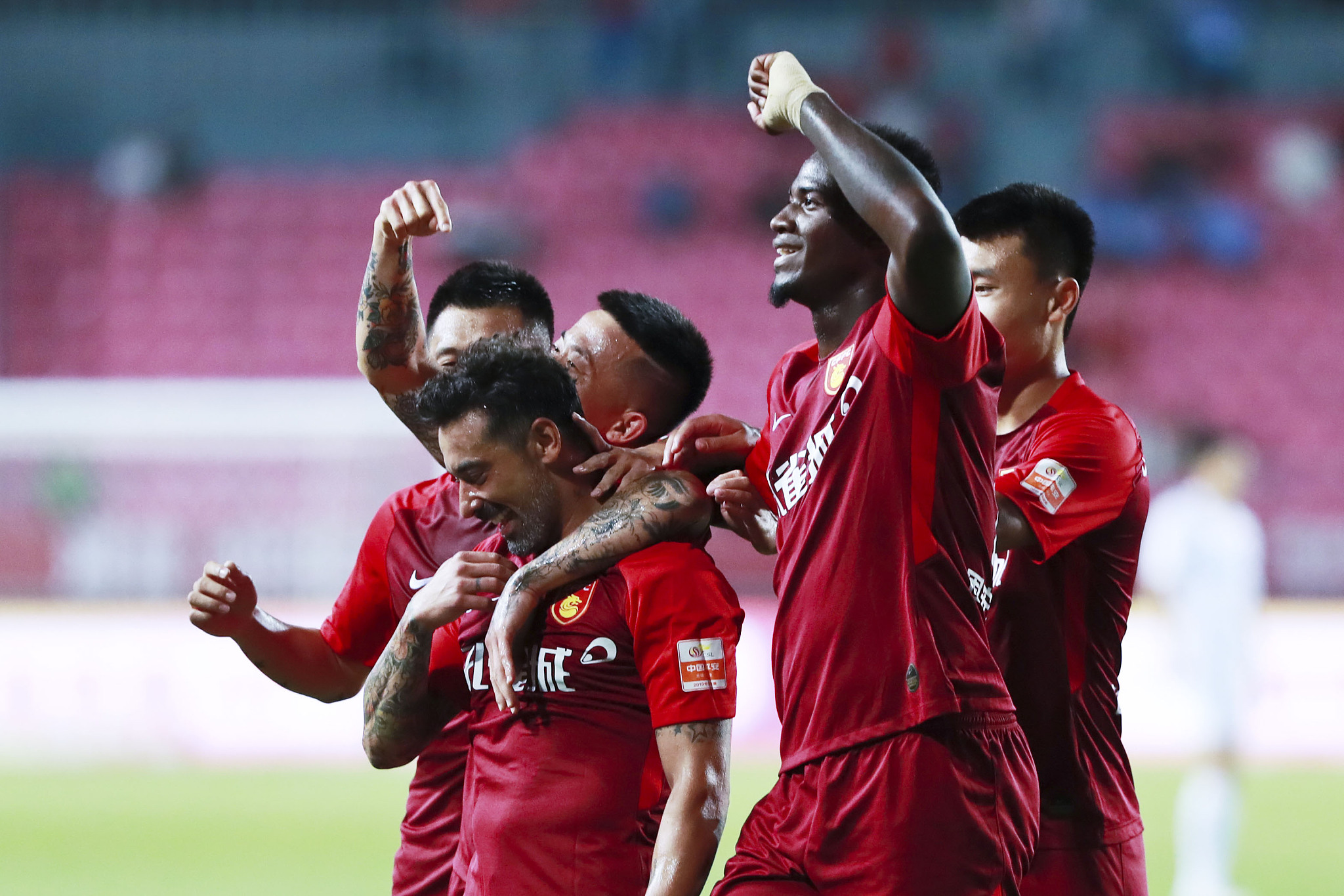 德甲转播热潮：国际观众版图如何持续扩张（德甲转播升温：全球观众版图加速扩张）