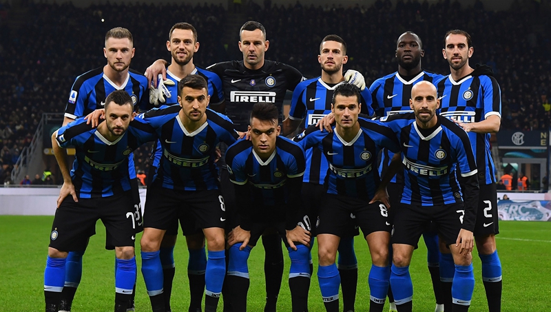 莱奥：我和囧叔经常交流，不仅聊足球，也聊生活中的方方面面（莱奥：我与囧叔交流频繁，聊的不仅是足球还有生活点滴）