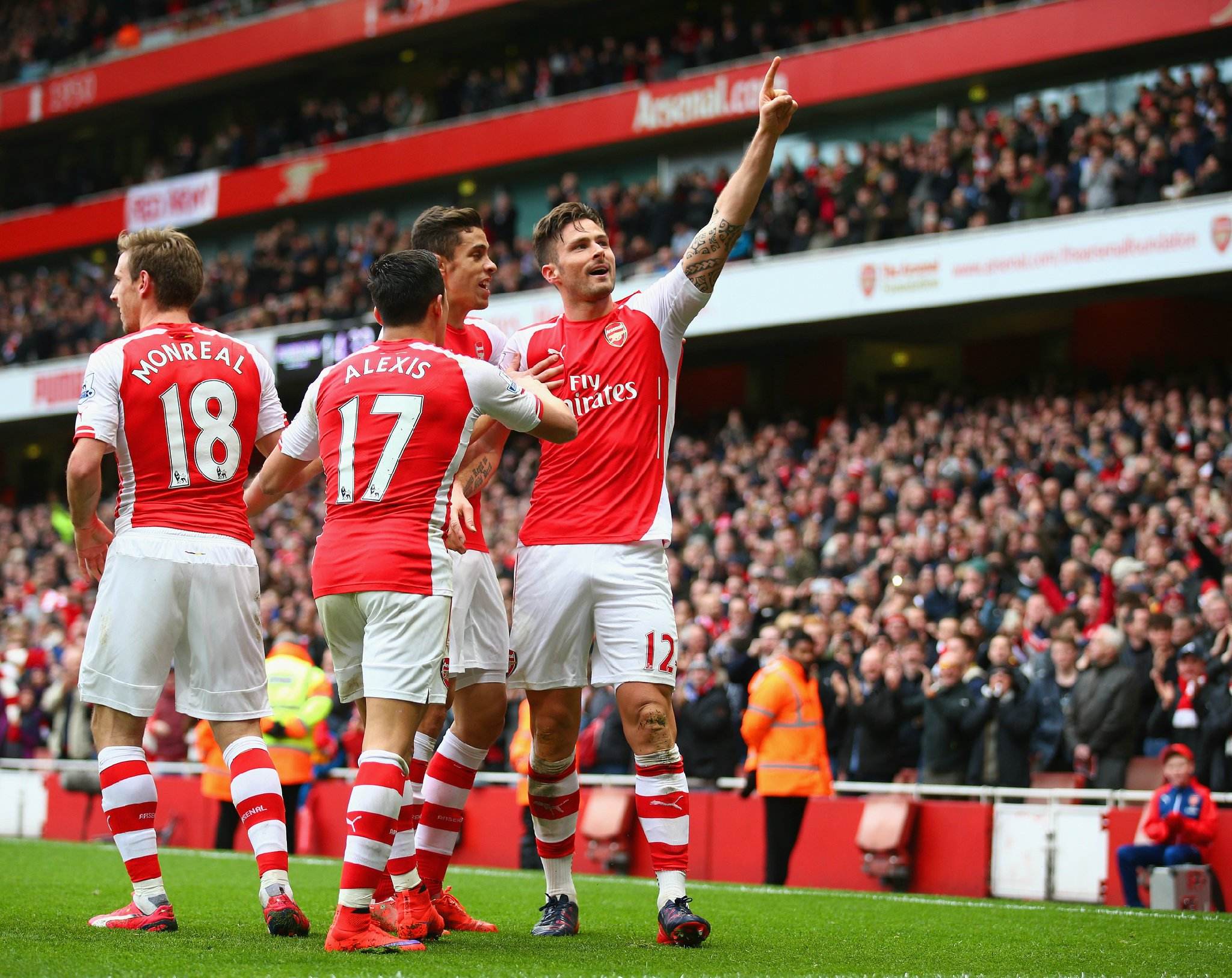 阿诺德或伤缺两个月！皇马赛程：12月欧冠战曼城，明年1月西超杯（阿诺德恐休战两月！皇马赛程：12月欧冠对阵曼城，明年1月征战西超杯）