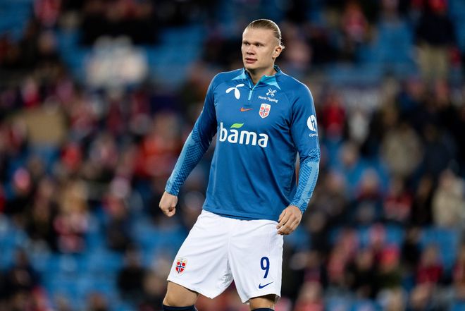 意甲战报：劳塔罗传射建功，国米2-1击败热那亚登顶（意甲快讯：劳塔罗一传一射，国米2-1力克热那亚升至榜首）