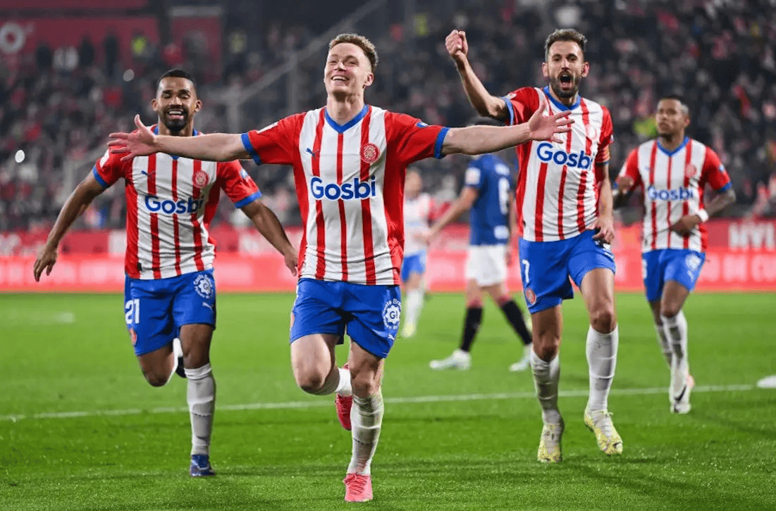 皇马帅位不稳，阿隆索可能被解雇，阿韦罗亚或成替代者，球员与主帅责任争议。