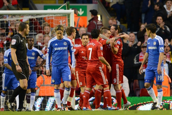 F-16又摔跤了，2025竞是“摔机本命年”，硬是拿了个三连冠