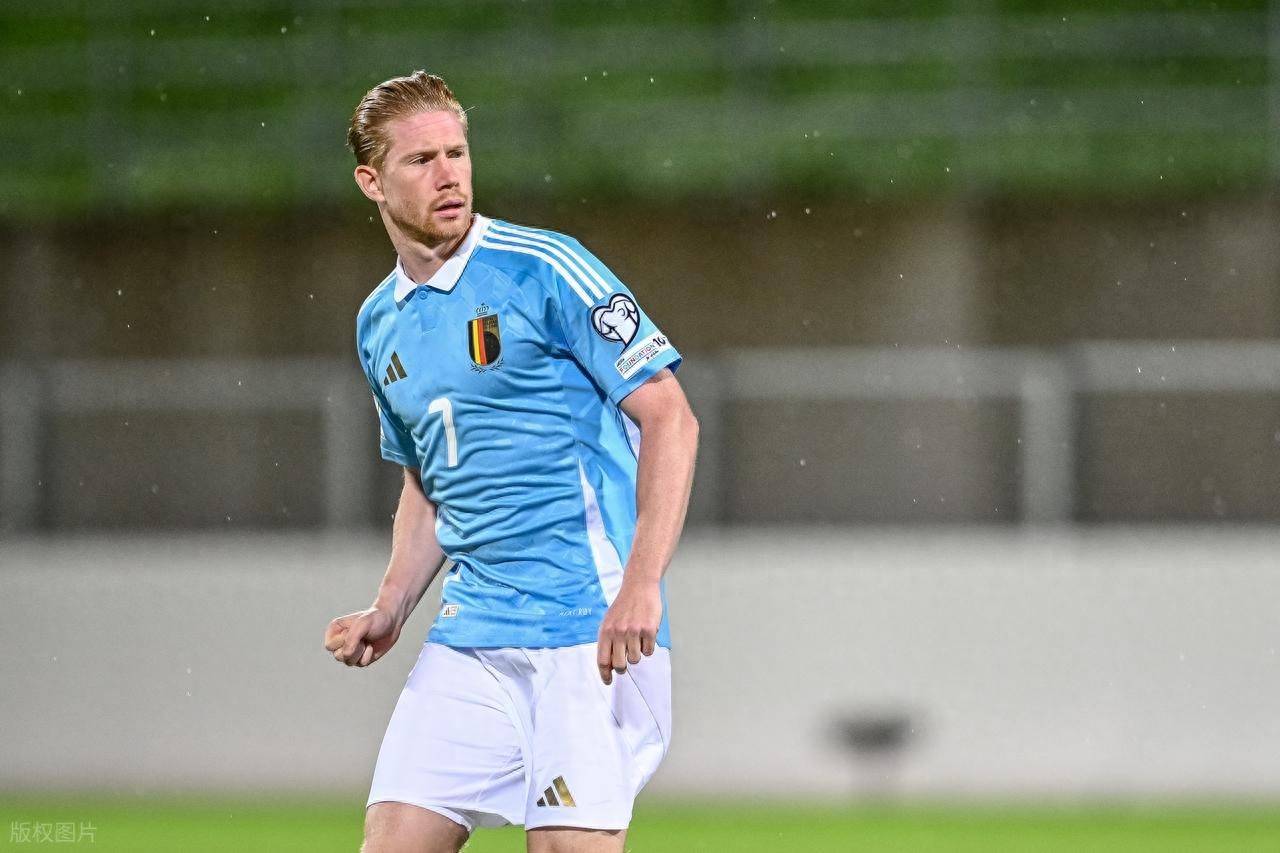 阿隆索：球队内部非常团结，阿诺德在皇马有适应过程是正常的